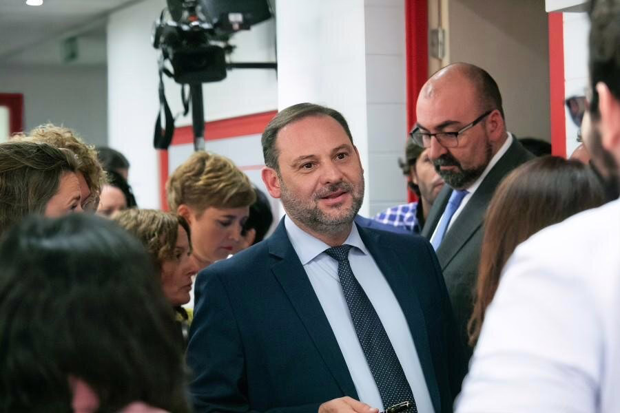 “Salchichas”, “ensaladas” y “papeles” para referirse a fondos ocultos.