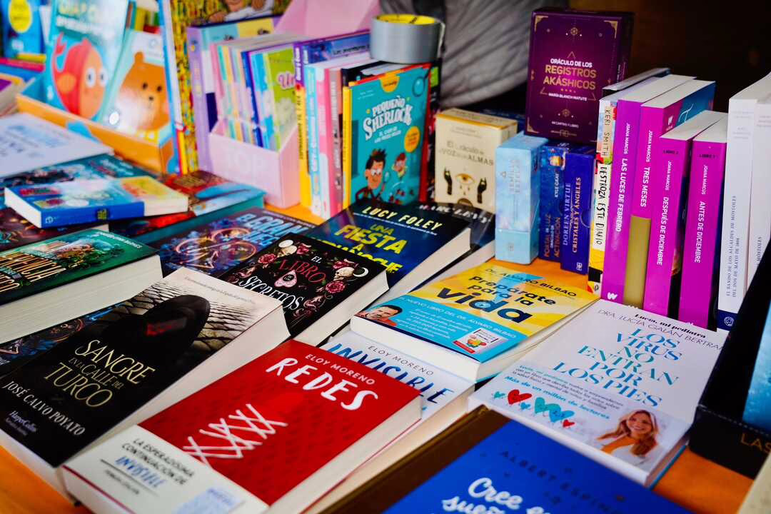 II Feria de Literatura de Móstoles en la Plaza del Sol