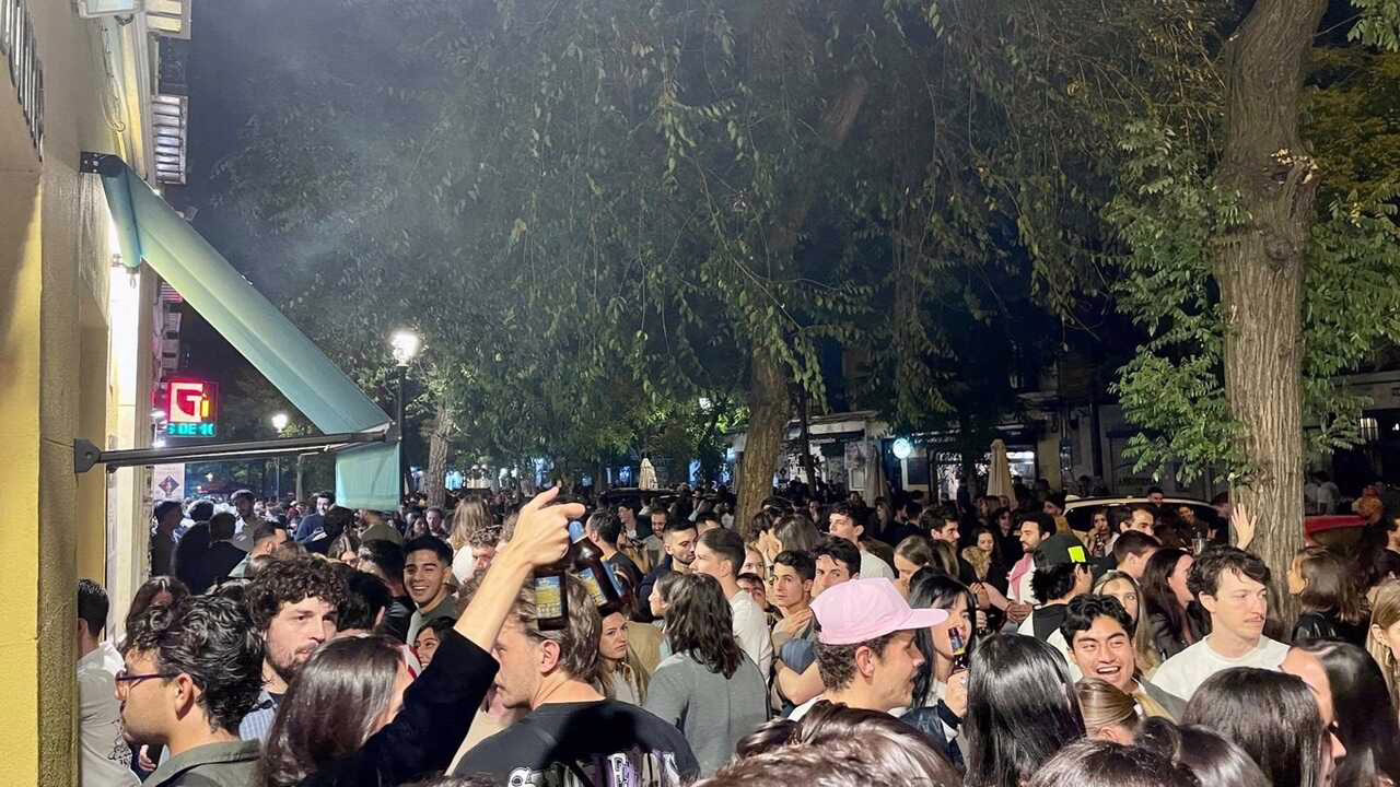 Reclamos de vecinos por Tapapiés en Lavapiés.