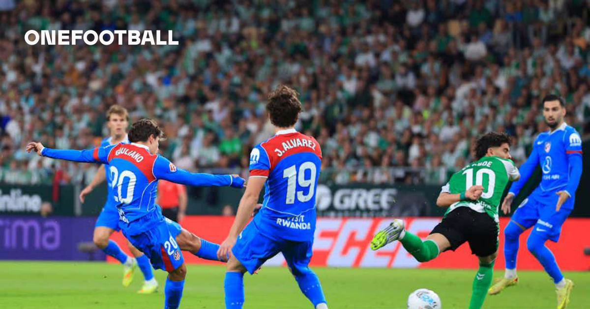 Finalmente, afuera | OneFootball