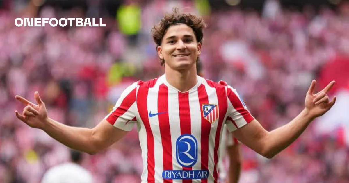 Julián Álvarez nombrado JUGADOR DEL MES de septiembre en el Atlético de Madrid gracias a sus goles clave.