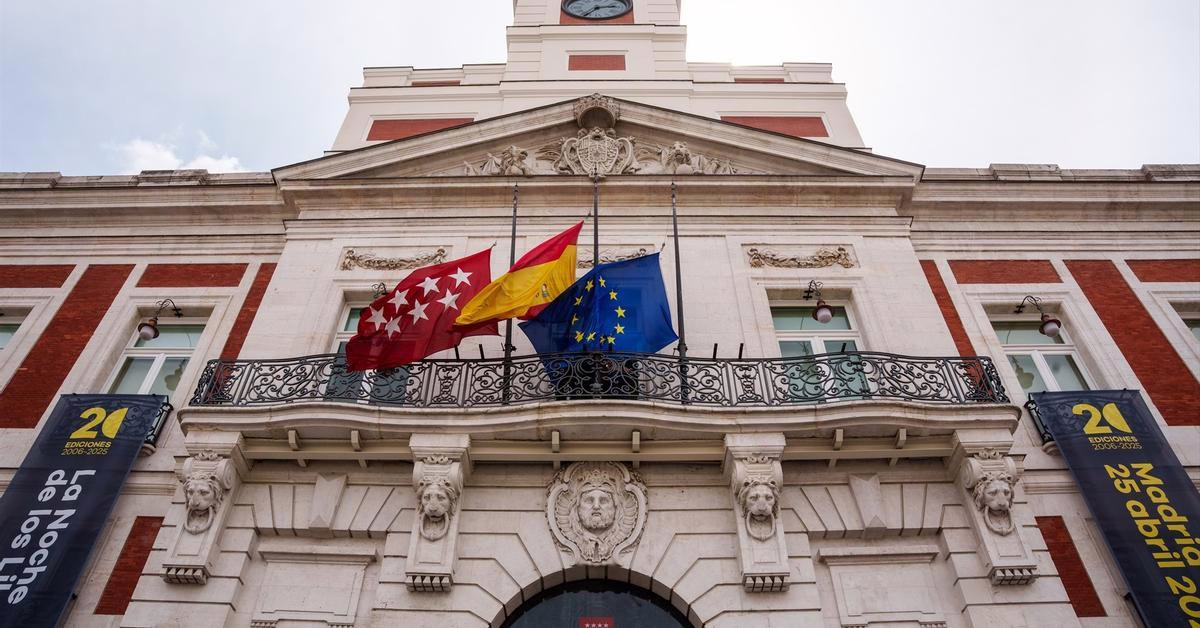 El Consejo de Transparencia de Madrid corrige su postura y quita el límite para presentar reclamaciones por falta de respuesta administrativa.
