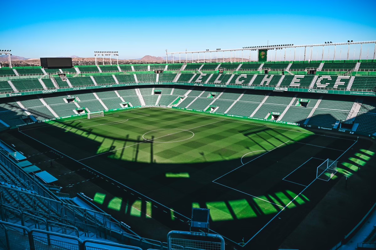 Alineaciones definitivas del Elche - Athletic Club. ¡Los hermanos Williams se quedan fuera!