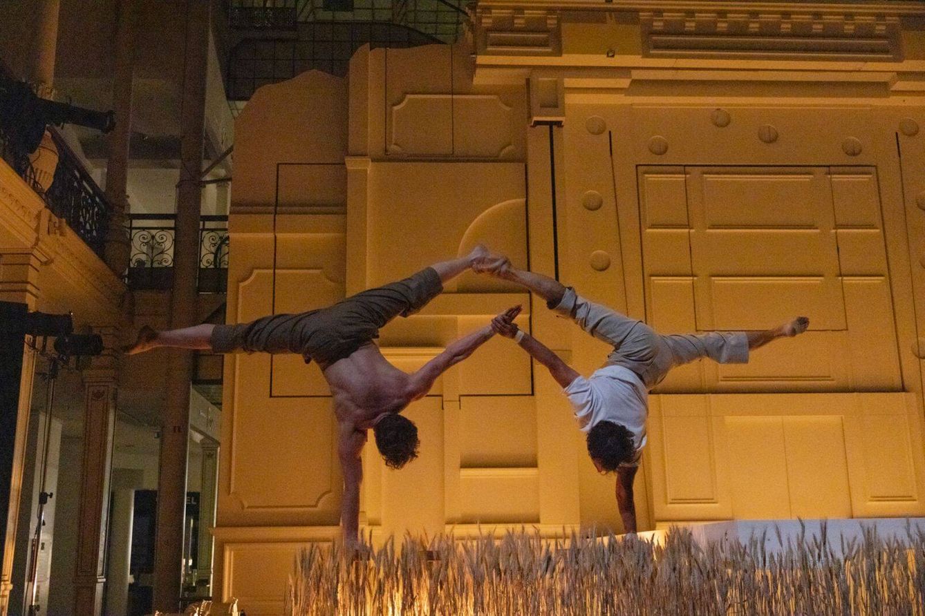Escena de Entre chiens et louves, de Cirque Le Roux