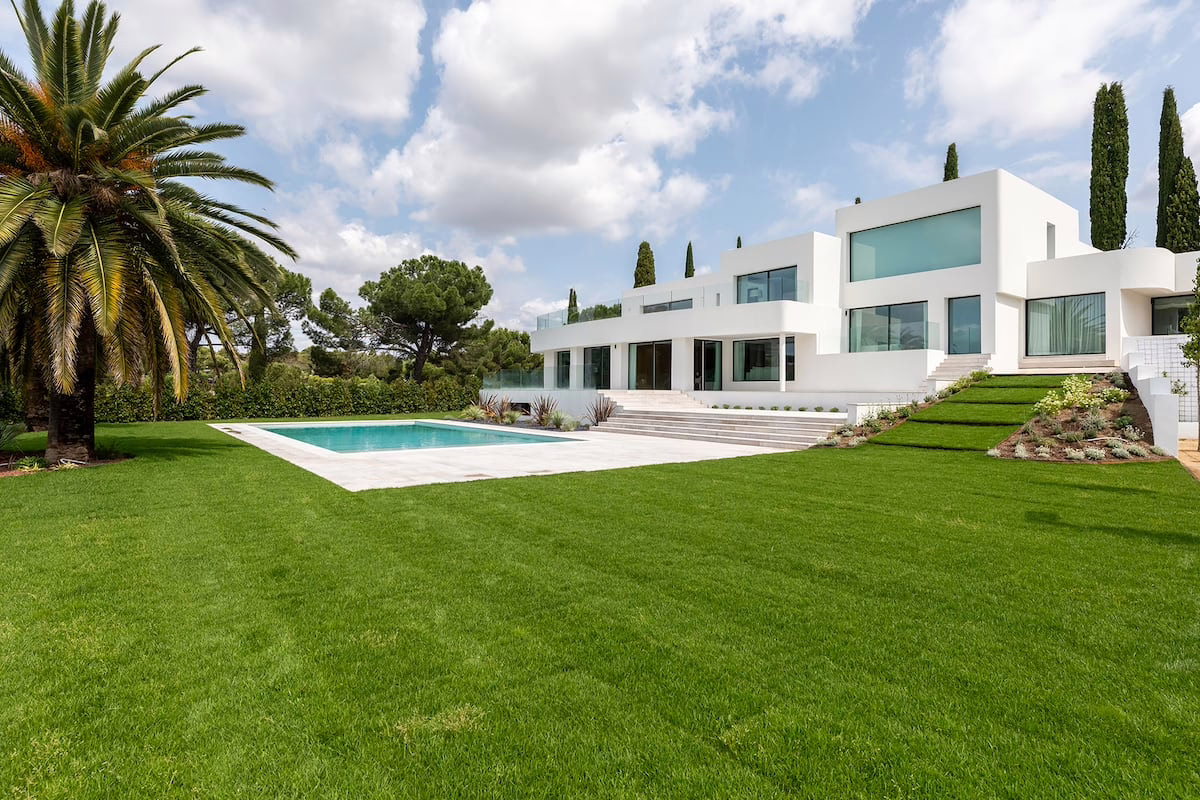 Las tres propiedades destacadas de la semana: diseño arquitectónico y paisajismo en Madrid por más de cinco millones | Negocios