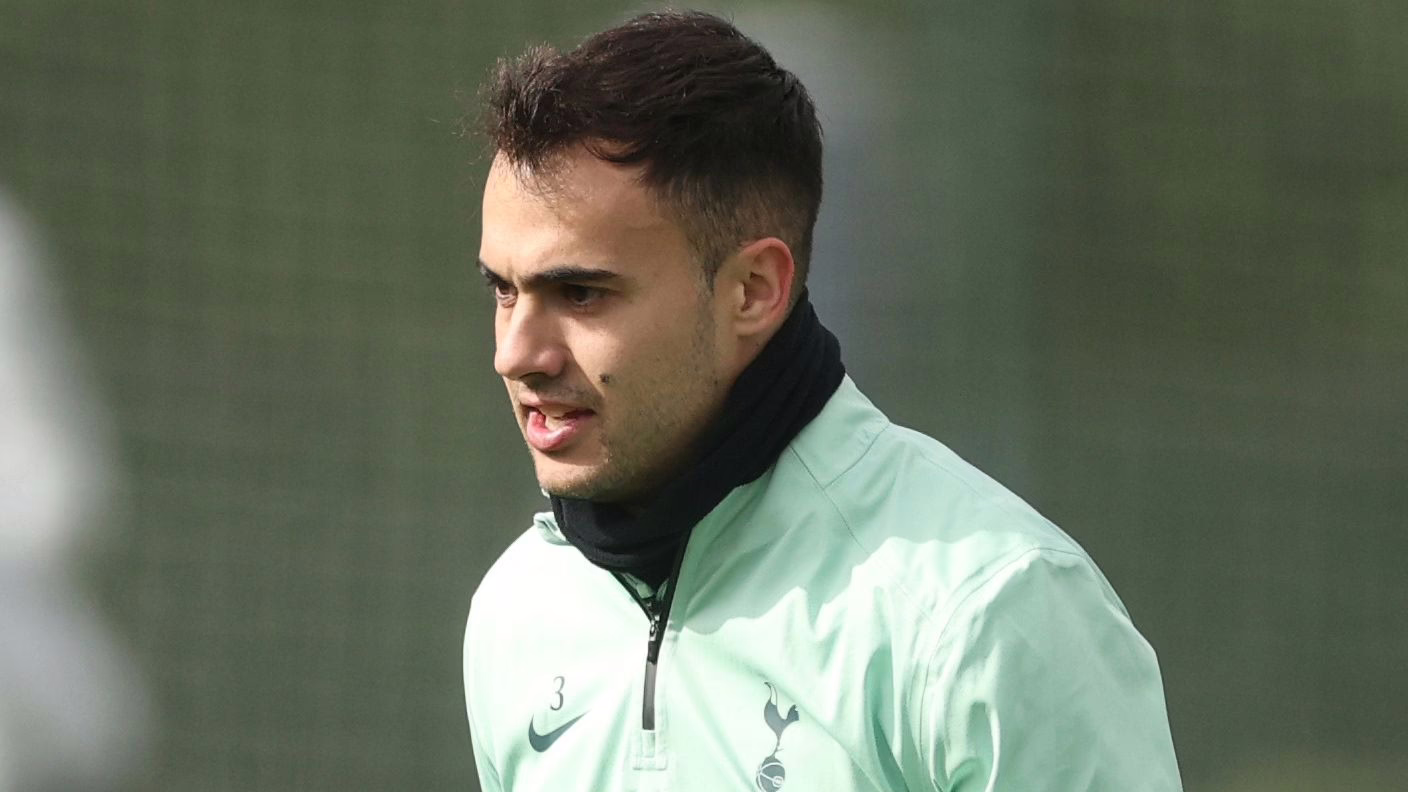 ¿Sergio Reguilón se incorpora a Lionel Messi? El ex futbolista del Atlético de Madrid y Sevilla está en inesperadas negociaciones para unirse al Inter Miami como agente libre.