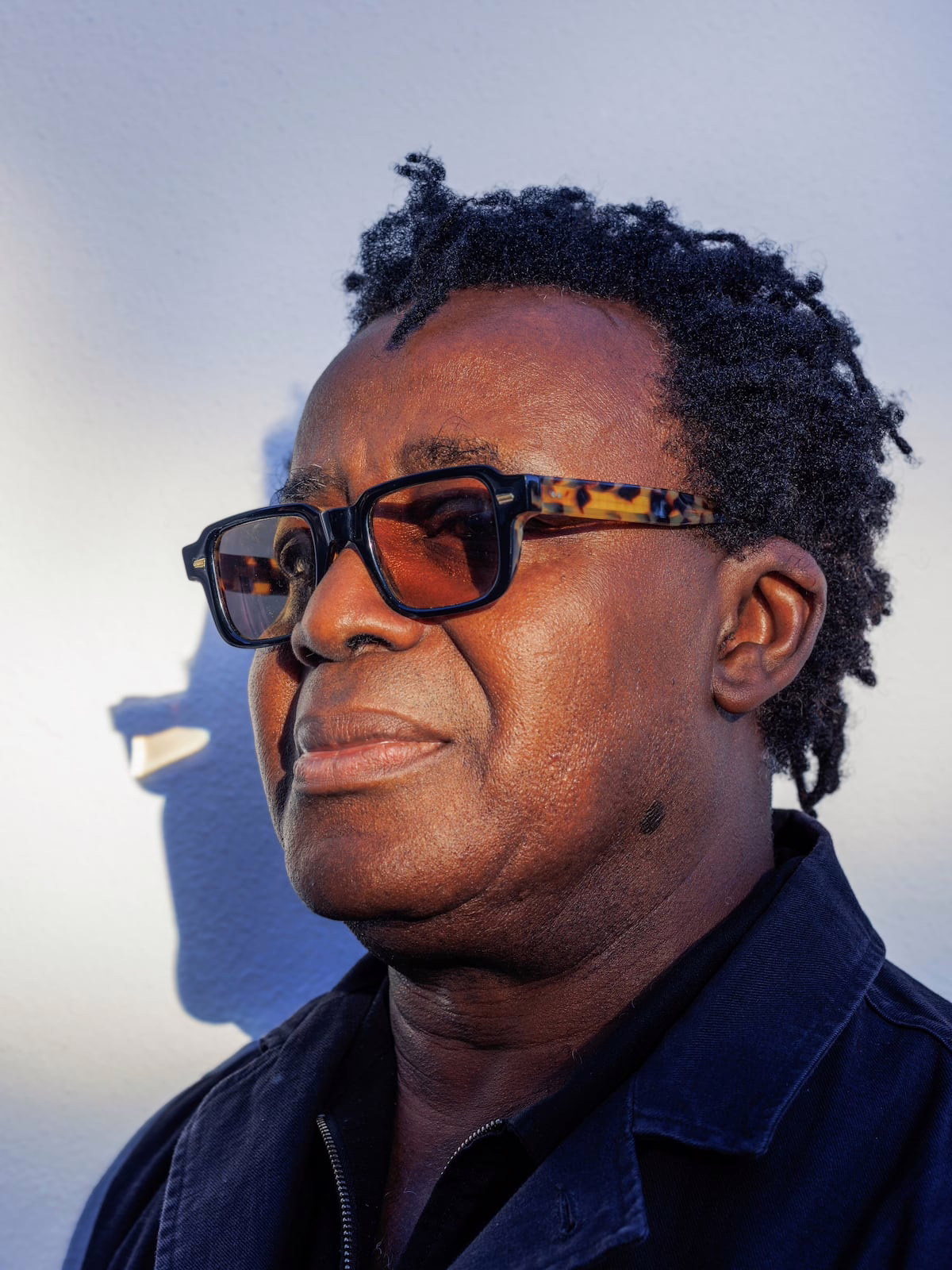 John Akomfrah, artista: “Las personas se sienten descontentas con sus vidas y la situación de su país, y responsabilizan a los inmigrantes” | EL PAÍS Semanal