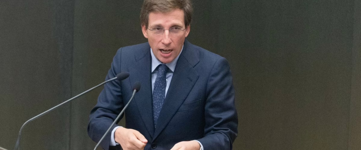 La tarifa de residuos y la limpieza en Madrid, en la reciente sesión del Pleno de Cibeles con Almeida: "Inaceptable".
