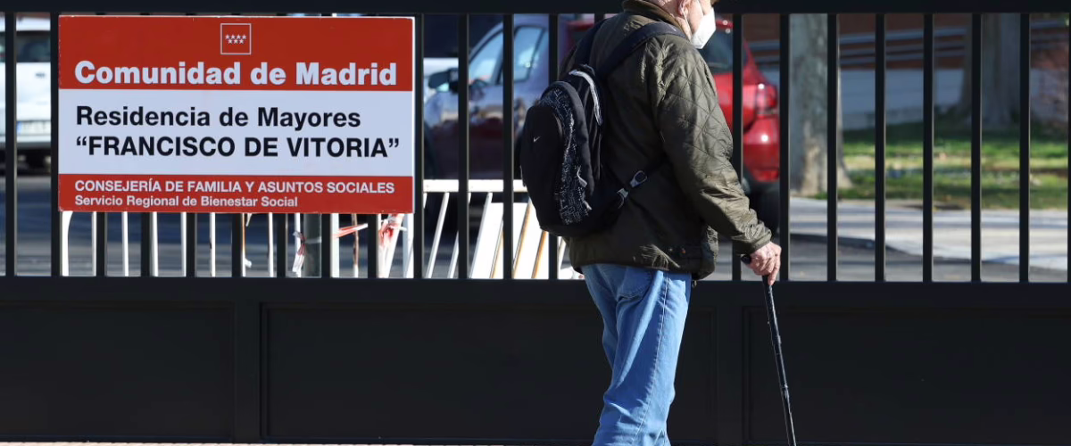 El reportero de los protocolos de la vergüenza comenta un informe crucial sobre las residencias que Ayuso intenta esconder.
