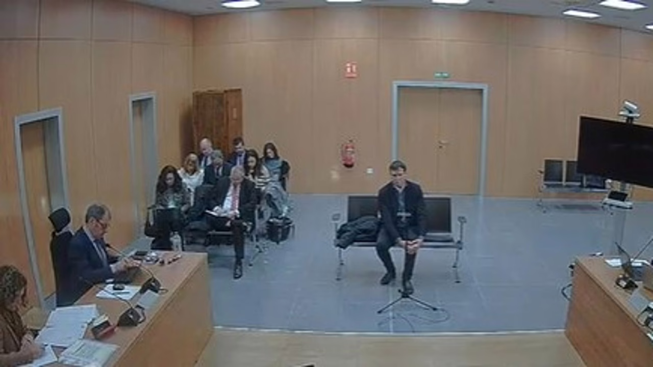 3.500 mensuales por brindar asesoría en la Presidencia.