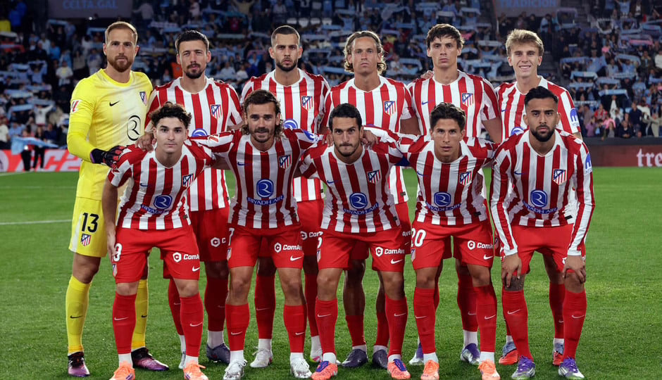 El Atlético se mantiene en pie en Balaídos.