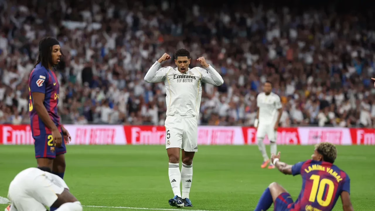 El Real Madrid triunfó en El Clásico en el estadio Santiago Bernabéu.