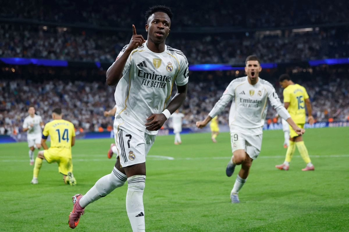 El Real Madrid derrota al Villarreal 3-1 con dos goles de Vinicius.