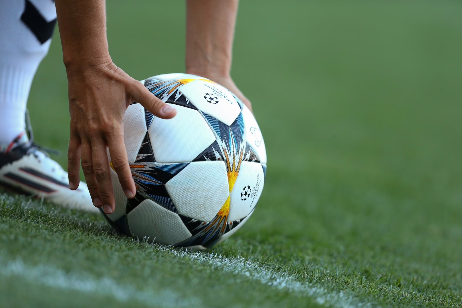 Barcelona y Real Madrid encabezan la clasificación de la Liga de Campeonas Femenina.