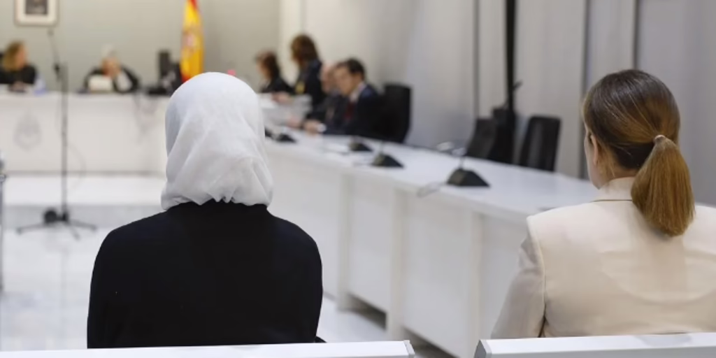 La Audiencia Nacional reconoce un "desliz" y ordena el reingreso en prisión de las dos españolas repatriadas del califato del Estado Islámico.