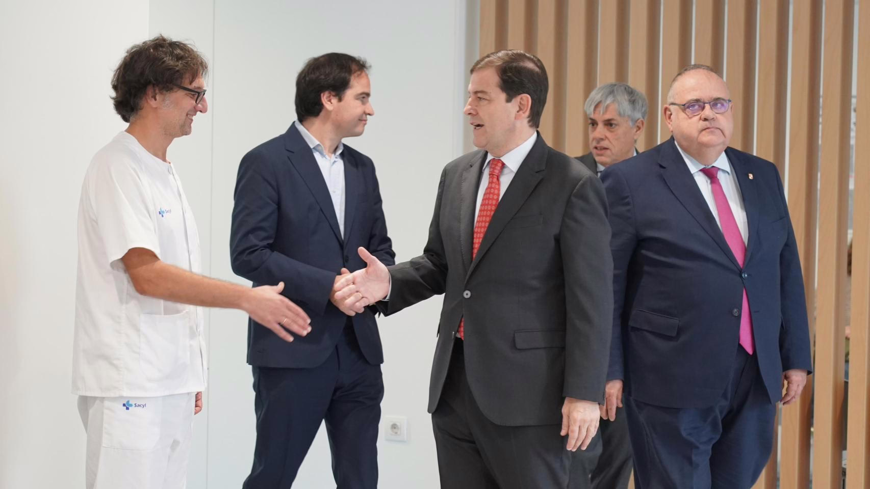 Buscamos reemplazarlo con una sonrisa
