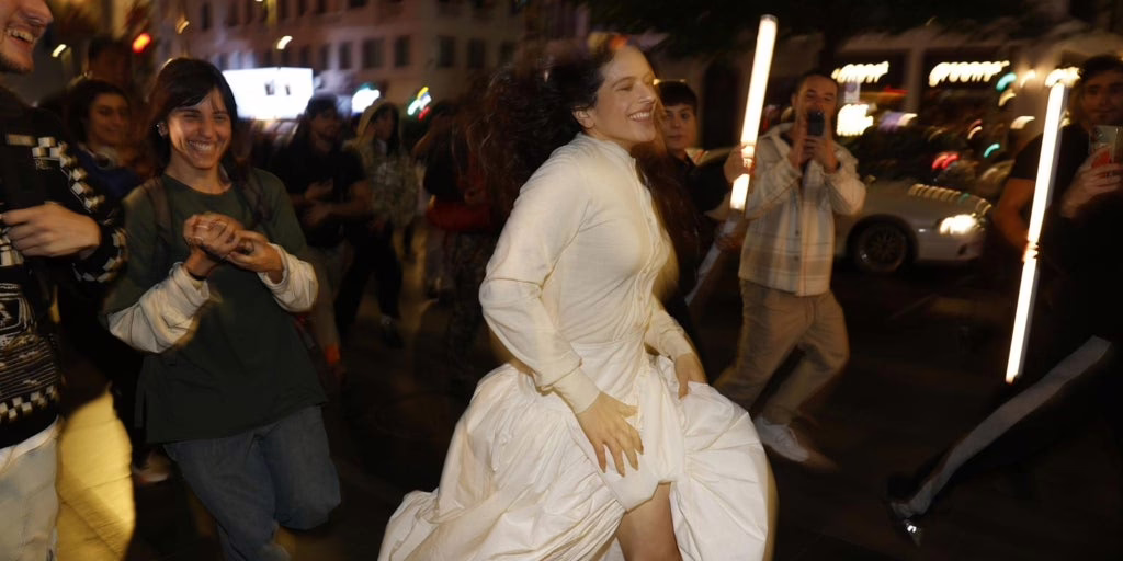 La Delegación del Gobierno no tomará medidas contra Rosalía por su espectáculo en Callao.