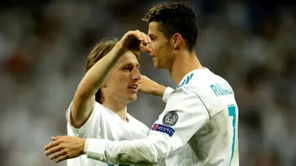 Luka Modric y Cristiano Ronaldo, con la camiseta de Real Madrid Luka Modric y Cristiano Ronaldo, con la camiseta de Real Madrid