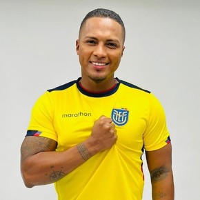Antonio Valencia sorprendió por ¿un futuro político?: "He tenido propuestas de ser..."