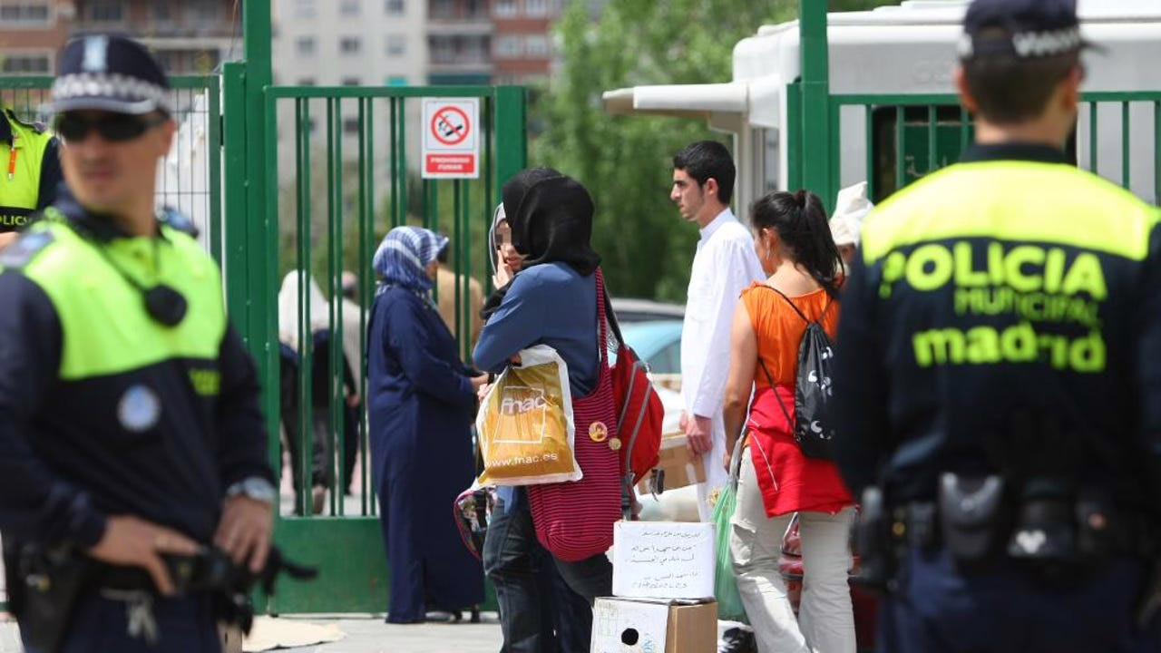 Moncloa y Madrid generan un nuevo conflicto sobre las armas autorizadas para la Policía Local.