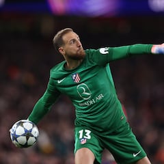 Oblak regresa a Madrid con molestias agravadas