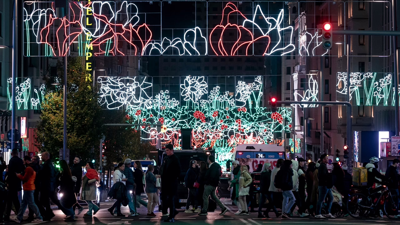 ¿Cuándo se encienden las decoraciones navideñas en Madrid?