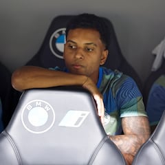 Locura por Rodrygo de los aficionados del Galatasaray