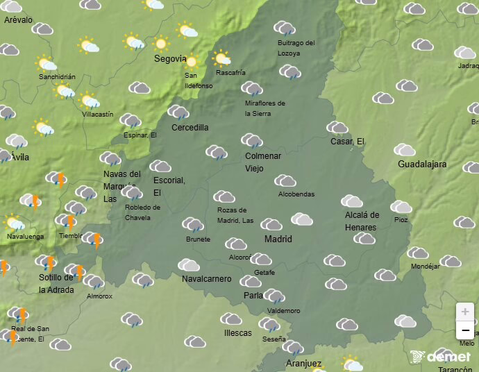 Lluvias ligeras, nubes abundantes y viento procedente del sur.
