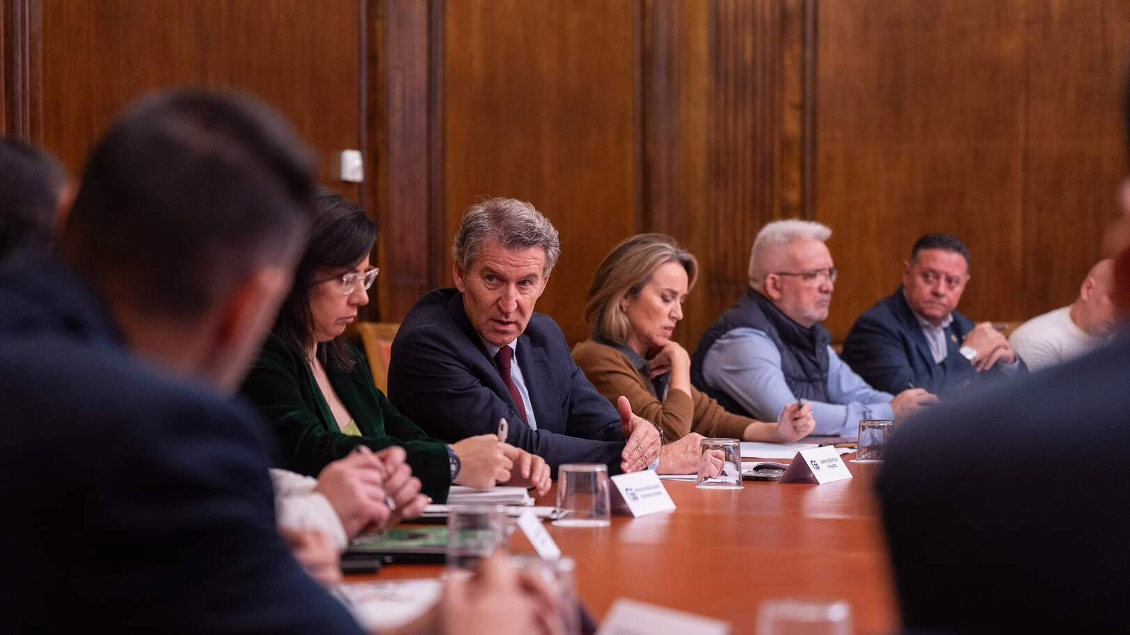El PP demanda claridad sobre 34.168 millones en acuerdos de defensa y señala la influencia predominante de Indra.