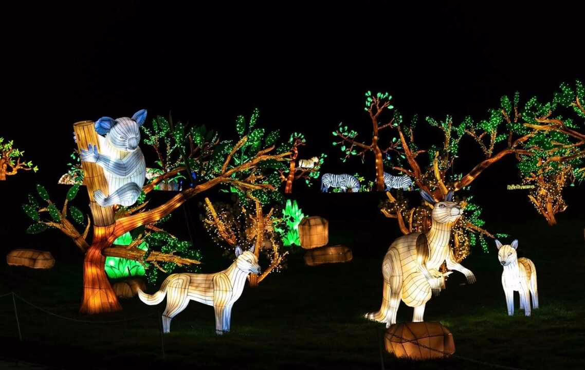 Getafe celebra la Navidad con un desfile de animales iluminados y espectáculos aéreos impresionantes.