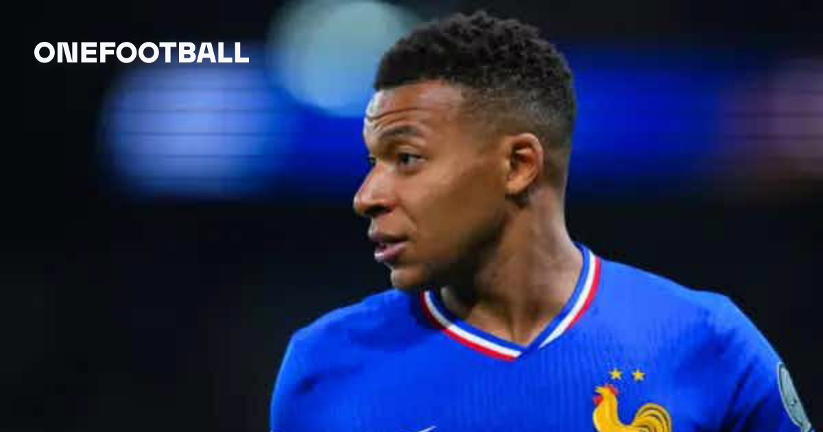 Kylian Mbappé recibe críticas por unirse a un club de pádel.