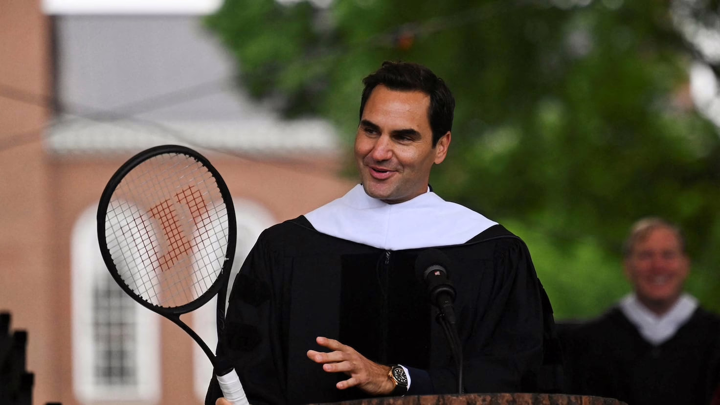 Federer es admitido en el Salón de la Fama del Tenis.