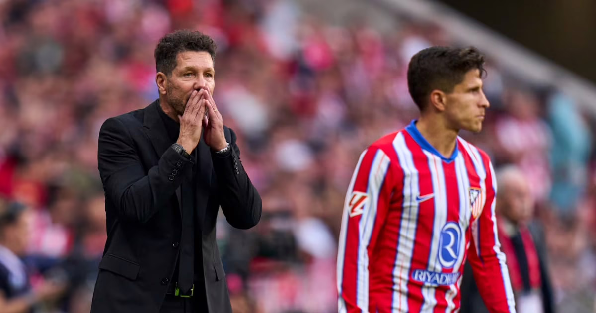 "El Cholo Simeone elogia a su hijo Giuliano tras la victoria del Atlético de Madrid: 'Está en pleno crecimiento'" – Radio Mitre