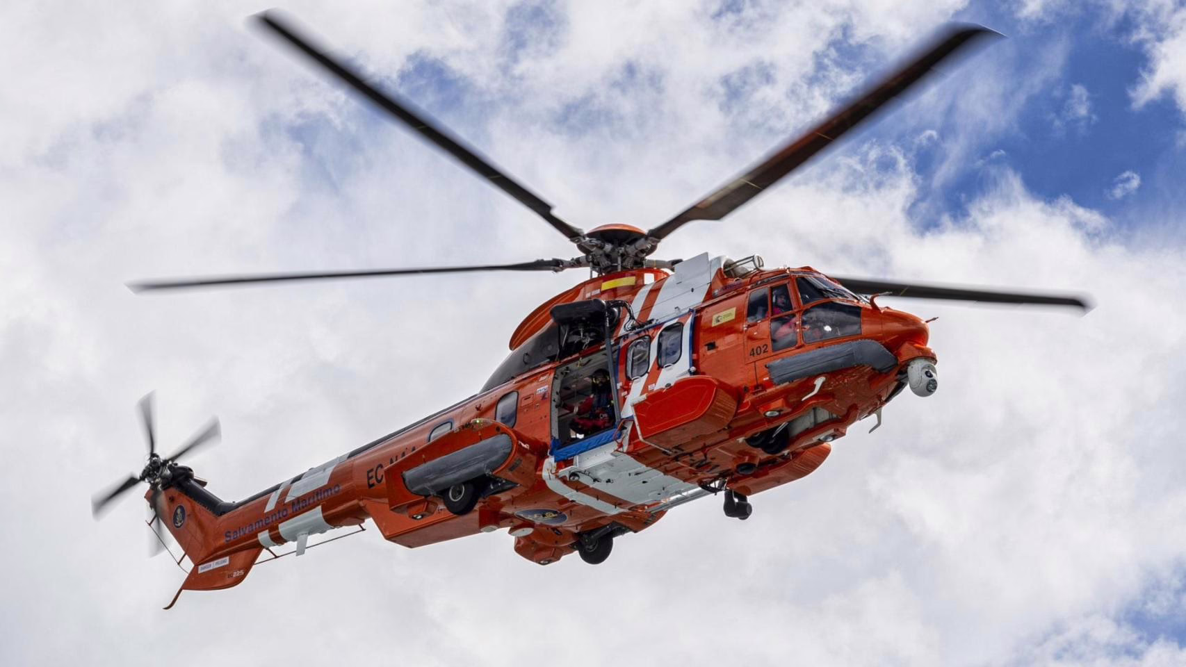 Un hombre muere en A Coruña luego de ser arrastrado por una ola en O Portiño.
