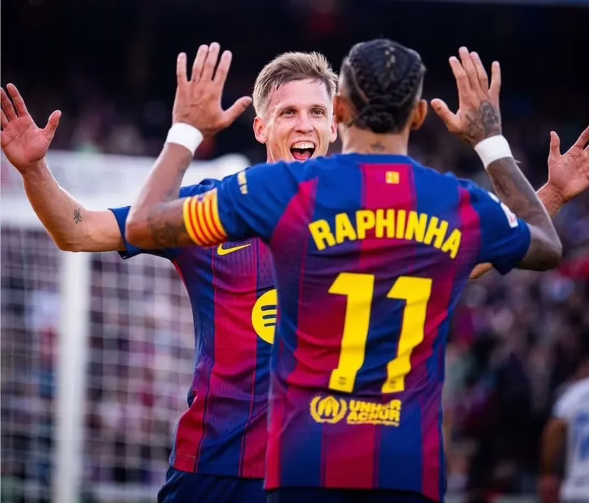 Barcelona superó al Alavés con un marcador de 3-1 y retomó el liderato de La Liga Española.