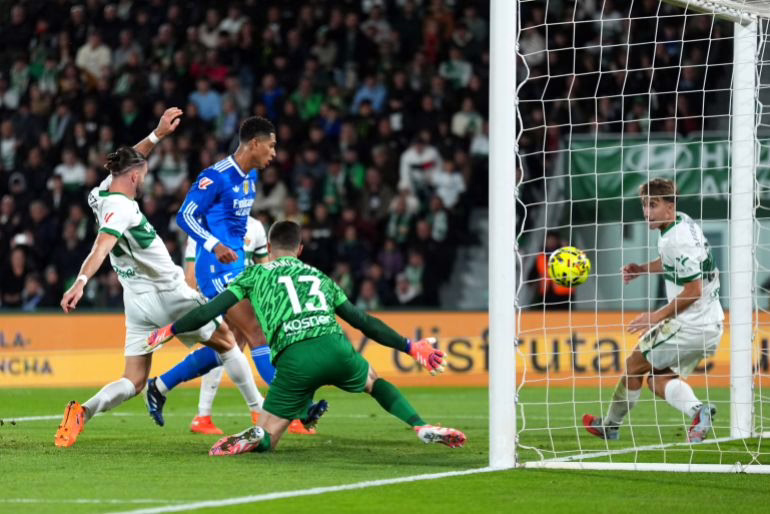 Bellingham y el Real Madrid logran igualar con un gol en los últimos minutos ante el Elche.