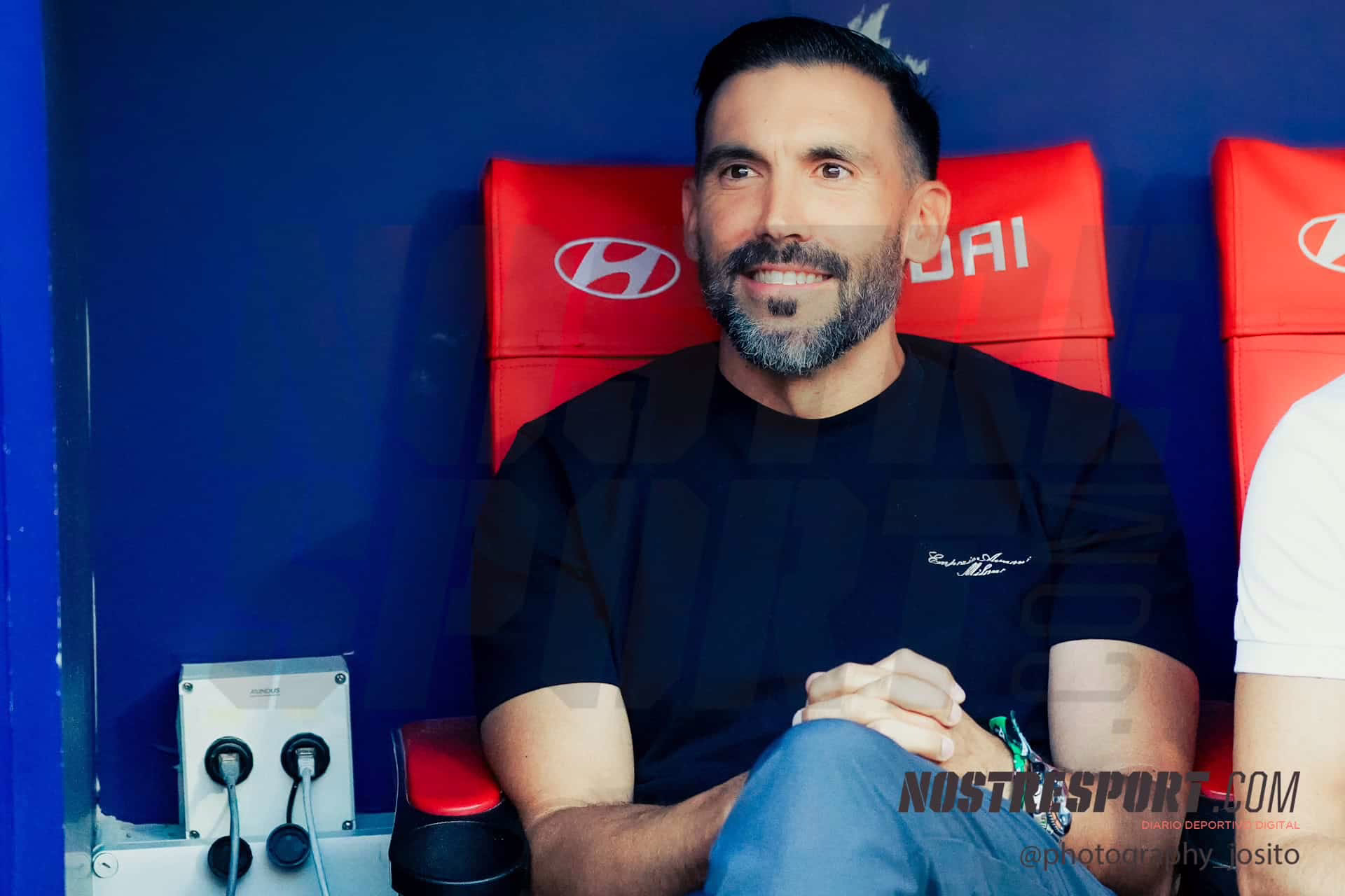 Un jugador del Real Madrid designa a Sarabia como su entrenador preferido para su equipo.