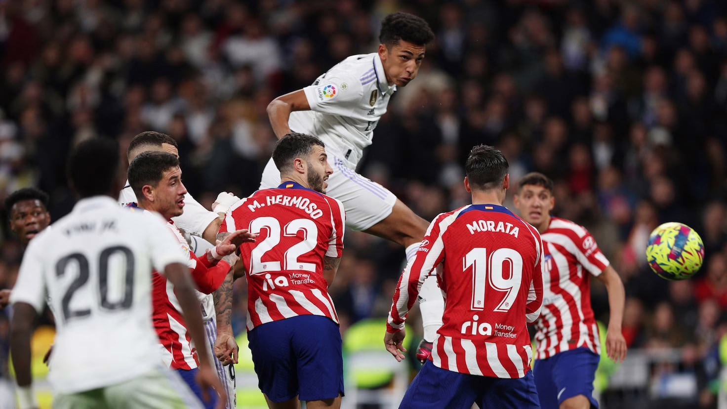 Jugadores de fútbol que pasaron por el Elche y el Real Madrid.