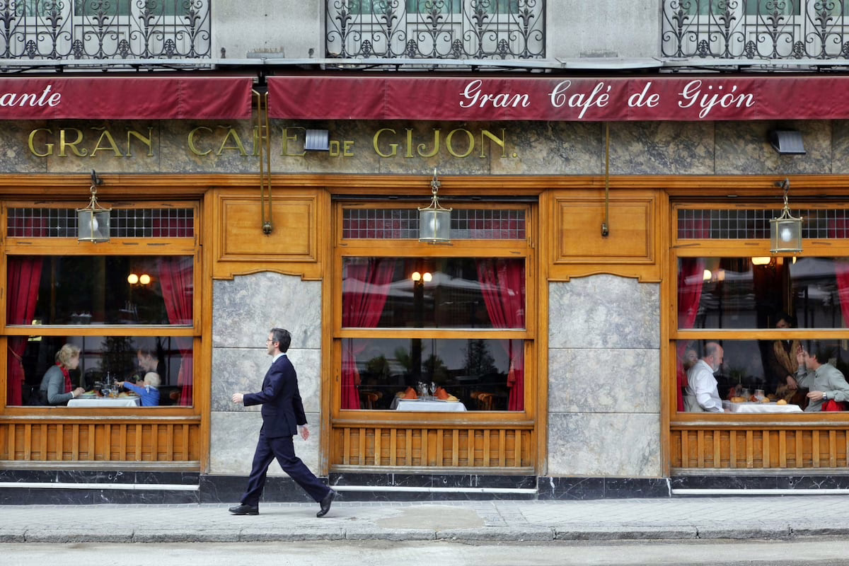 Despedida final al Café Gijón | Vida Cultural