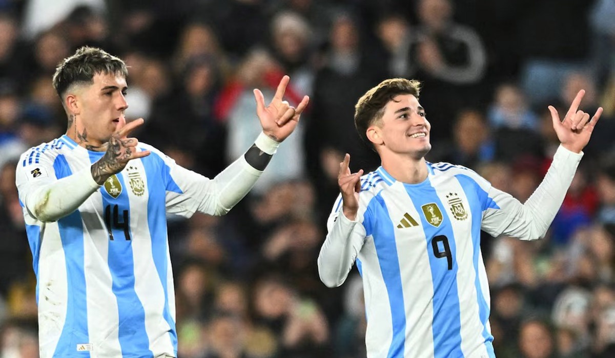 Oferta de 150 millones para fichar a Julián Álvarez en verano