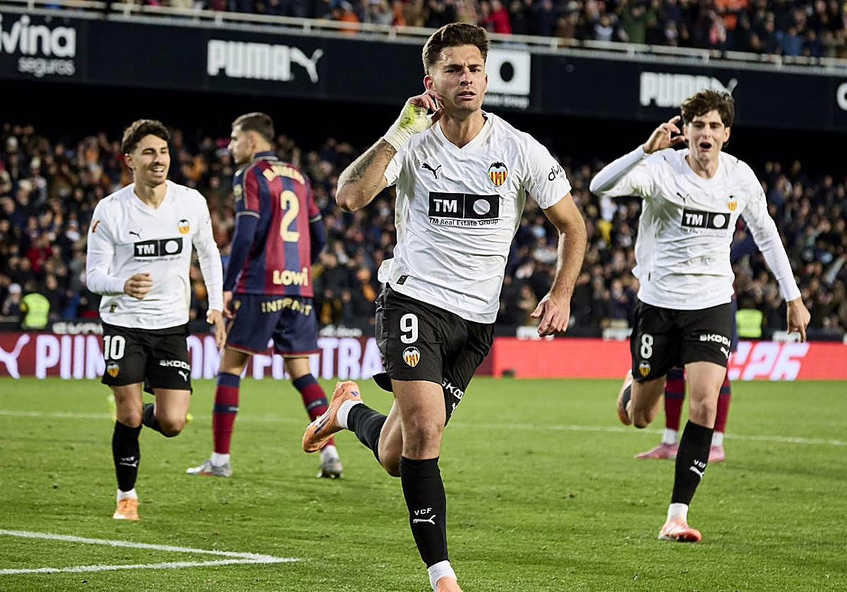 Rayo Vallecano vs. Valencia CF: fecha, hora, alineaciones anticipadas y dónde ver el partido en vivo por televisión.