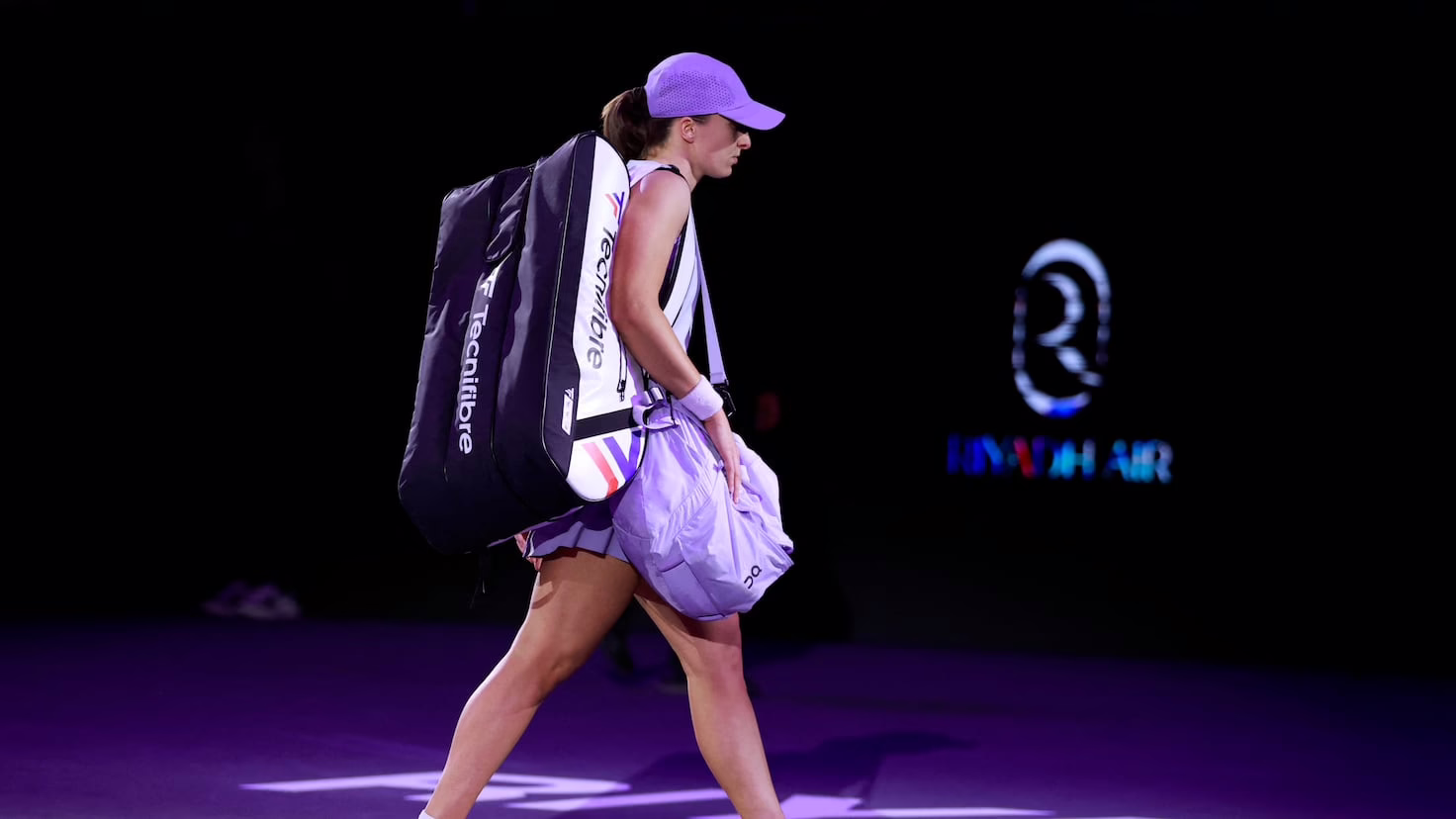 Anisimova elimina a Swiatek y avanza a las semifinales.