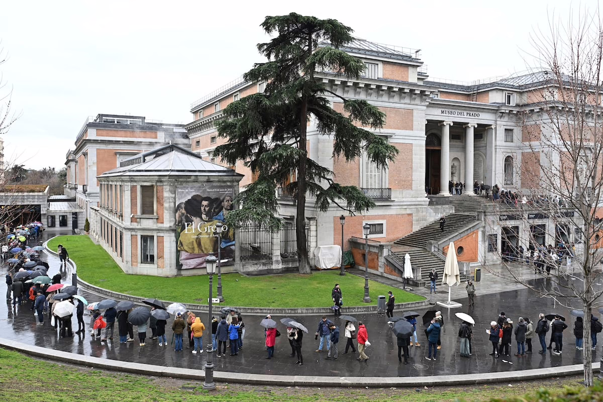 La Academia de Bellas Artes solicita al Museo del Prado que retire el nombre de la pinacoteca de tres fachadas.