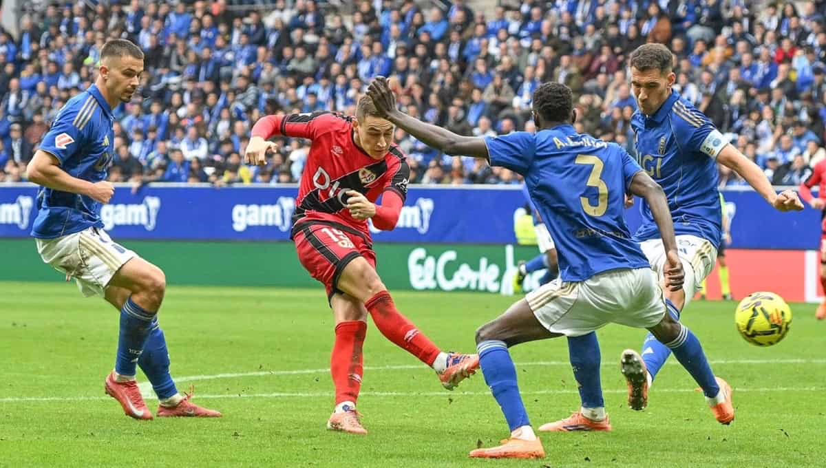 Oviedo 0-0 Rayo Vallecano: Ambos equipos dejan el campo con un saldo agridulce.