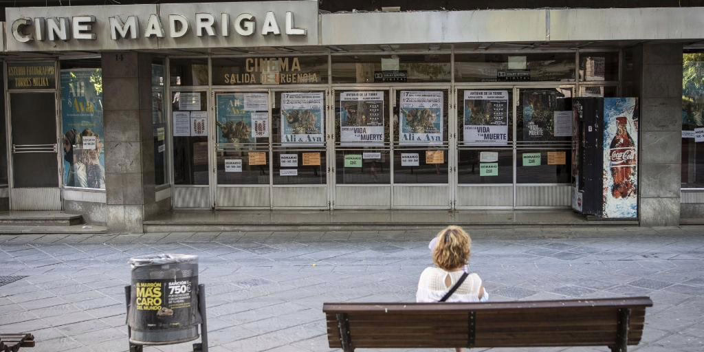 Las salas advierten que el cine para mayores "padecerá un colapso tras Navidad" y temen perder nuevamente el apoyo financiero directo.