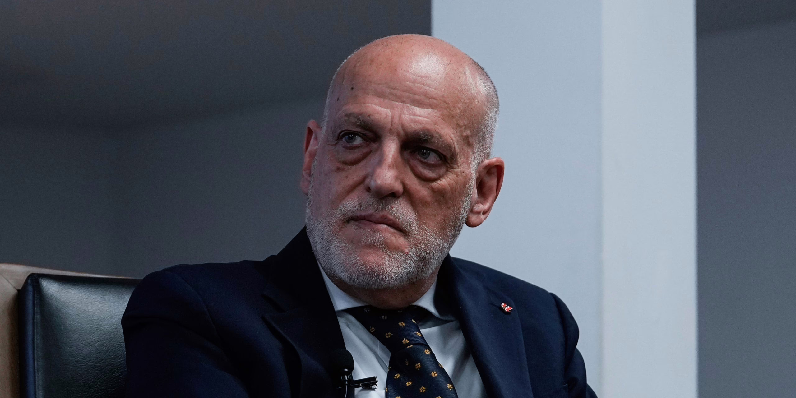 Tebas reacciona vehemente ante la "desinformación" del Madrid sobre el encuentro del Barça en Miami.