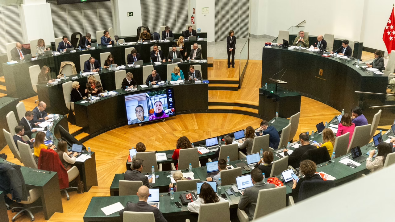 Almeida se opone a establecer un protocolo para prevenir la venta de viviendas destinadas a uso social.