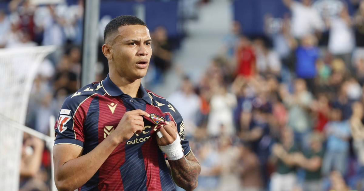 Aumenta el protagonismo de Kervin Arriaga en el Levante.