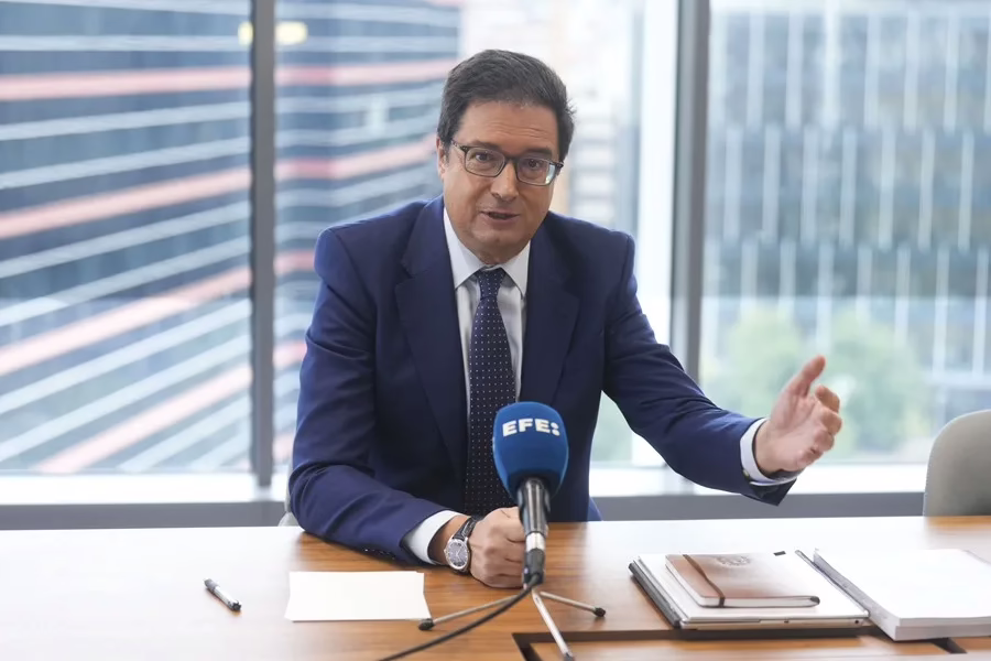 Diálogo con el ministro Óscar López