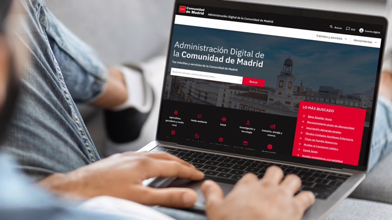 Oportunidad de empleo en Madrid para jóvenes menores de 30 años sin estudios: Ayuda de 1.600 euros.
